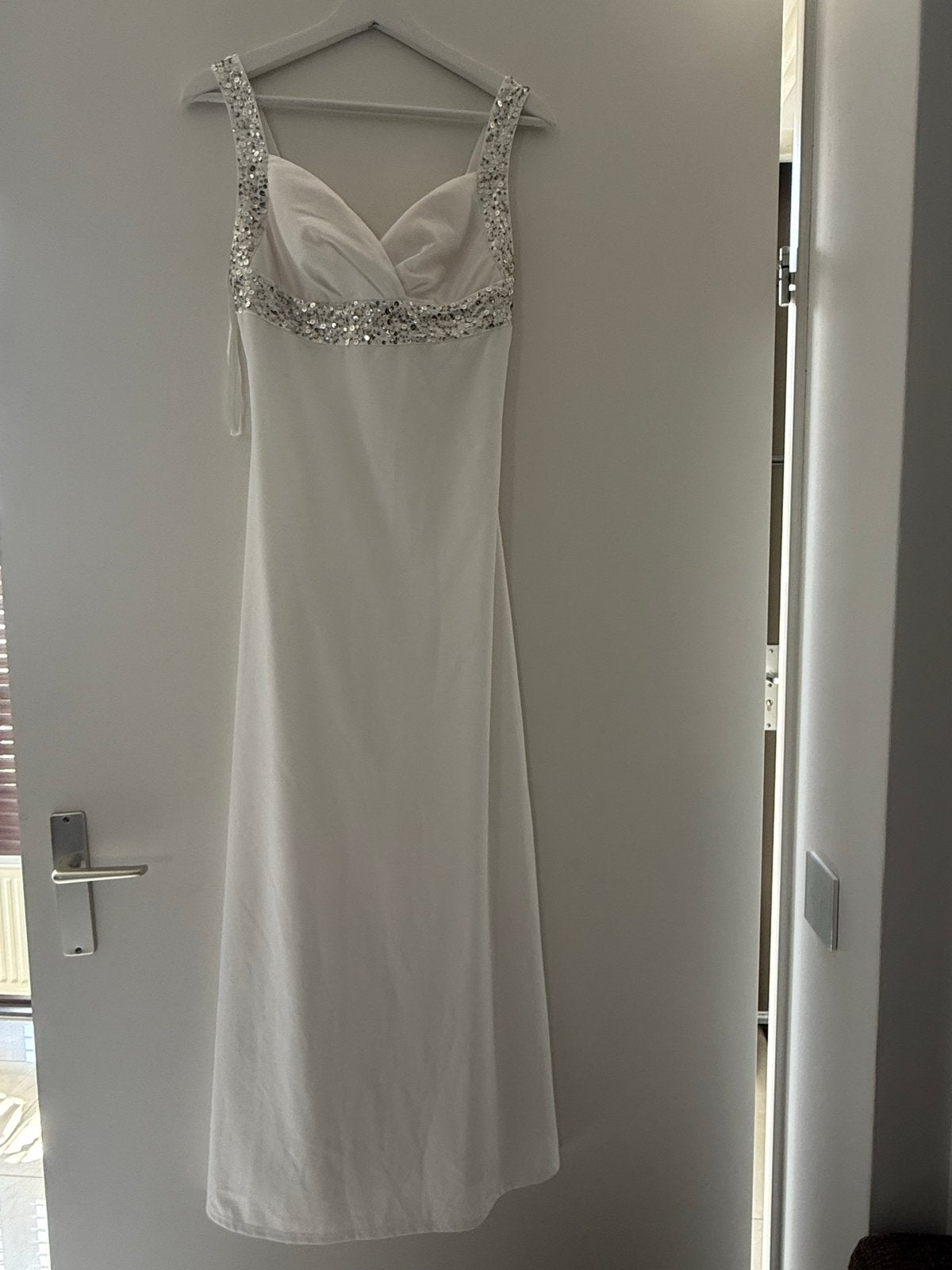 Witte avondjurk met pailletten van Laura Scott, Wit, Ophalen of Verzenden, Zo goed als nieuw, Maat 34 (XS) of kleiner
