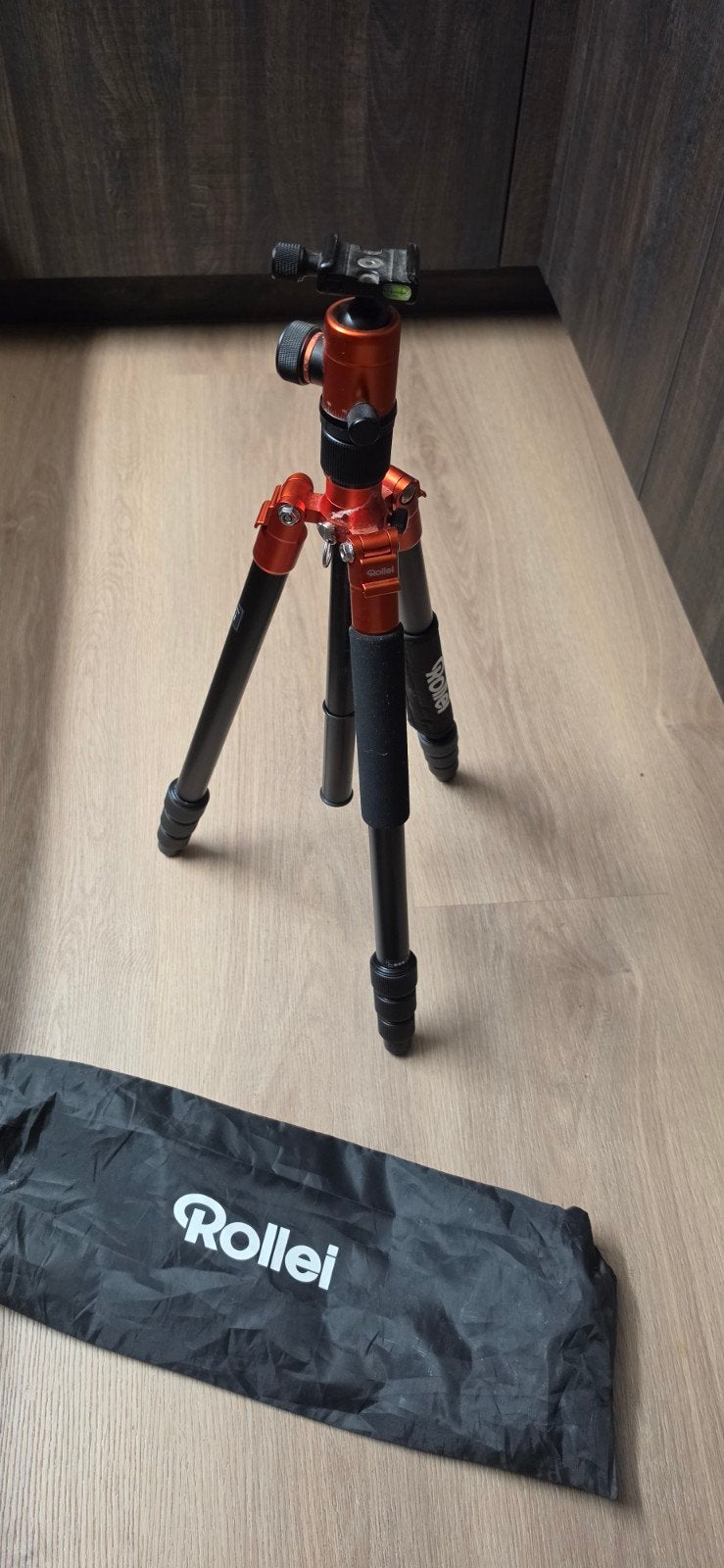 Rollei Statief met Opbergtas - Zo goed als nieuw (147 cm), Ophalen, Driepoot, Zo goed als nieuw, Met waterpas