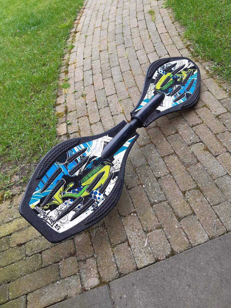 Street Surfing Waveboard Arrow, Sport en Fitness, Skateboarden, Ophalen of Verzenden, Gebruikt, Waveboard