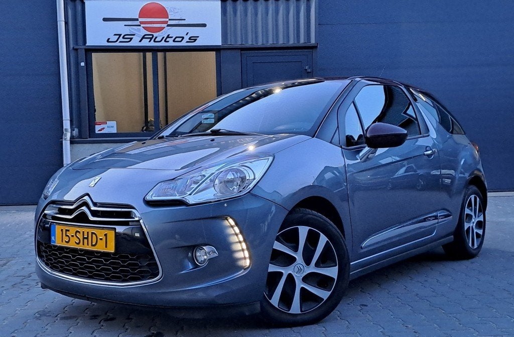 Citroen DS3 1.6 e-HDI So Chic/Airco/CC/2de Eigenaar/Nieuwe A, Auto's, Voorwielaandrijving, Euro 5, 28 km/l, Gebruikt