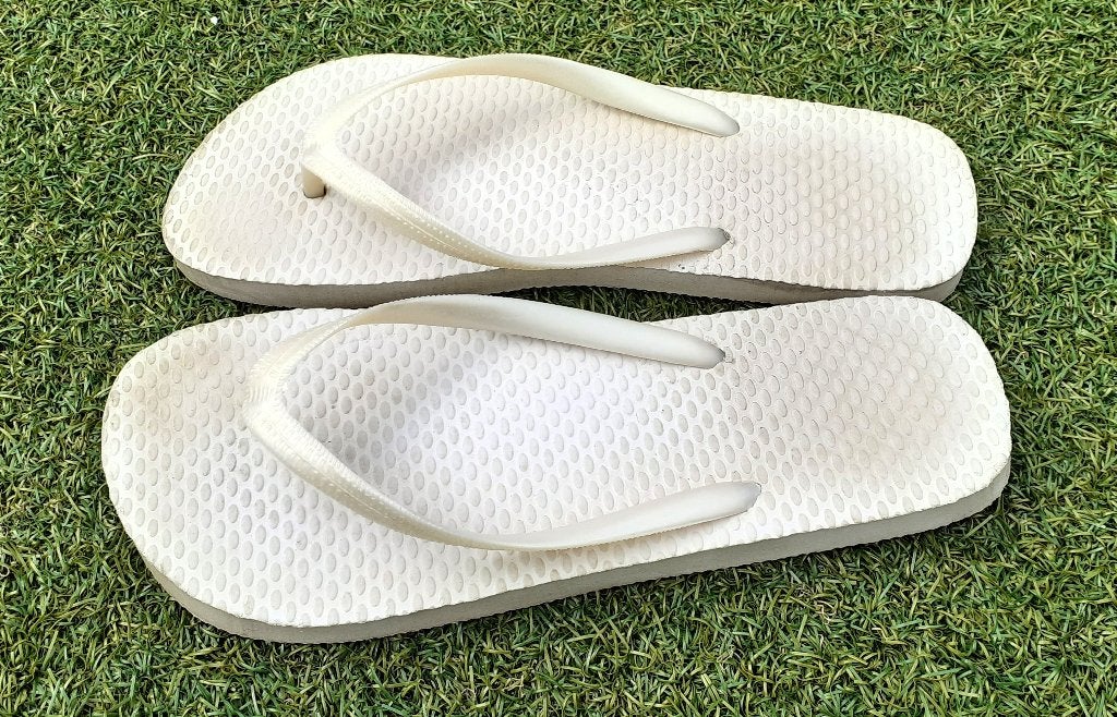Slippers maat 38/39, Slippers, Wit, Ophalen of Verzenden, Gedragen