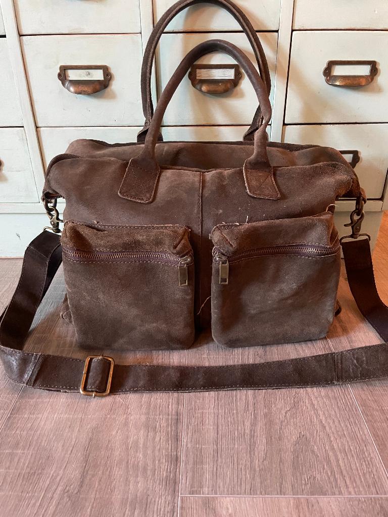 vintage groene ruime suede leren damestas schoudertas tas, Sieraden, Tassen en Uiterlijk, Tassen | Schoudertassen, Ophalen of Verzenden