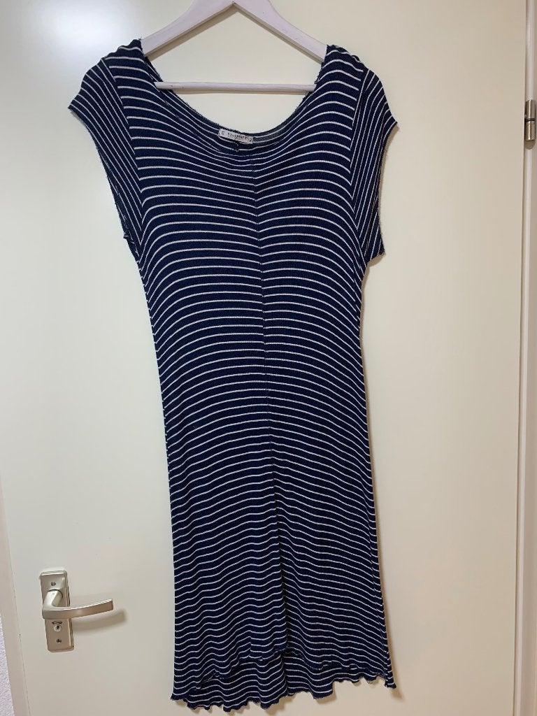 Blauw-Wit gestreepte jurk maat 38, Kleding | Dames, Jurken, Maat 38/40 (M), Overige kleuren, Ophalen of Verzenden, Pull & Bear