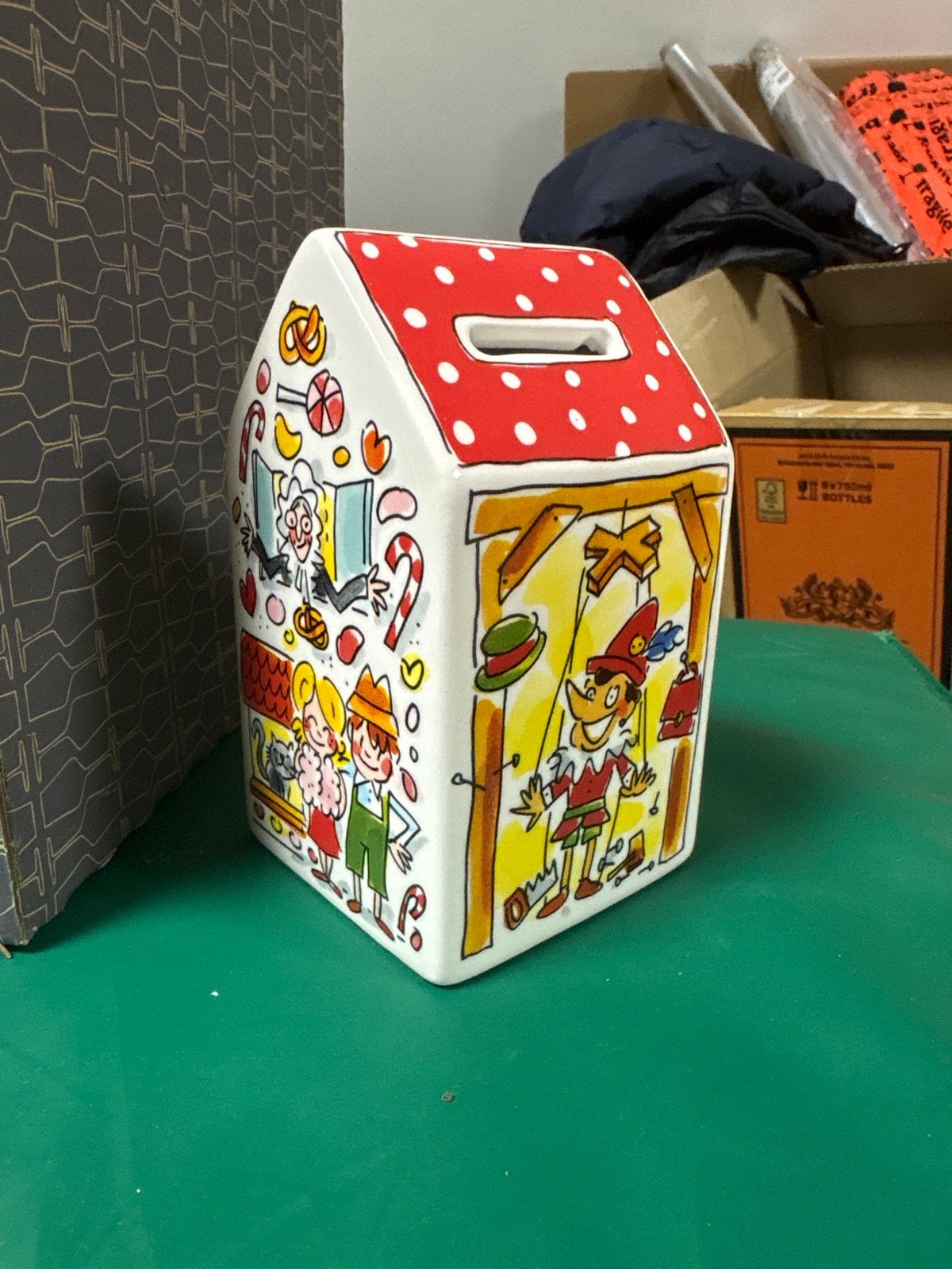 Blond Amsterdam Efteling spaarpot huisje, Meerkleurig, Overige stijlen, Ophalen of Verzenden, Zo goed als nieuw