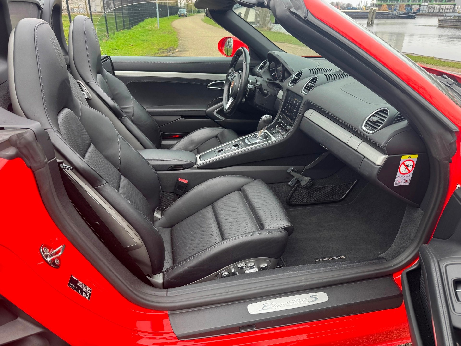 Porsche 718 Boxster S 2.5 350PK PDK Lava Orange Sportchrono, Auto's, Achterwielaandrijving, Gebruikt, Euro 6, Cabriolet
