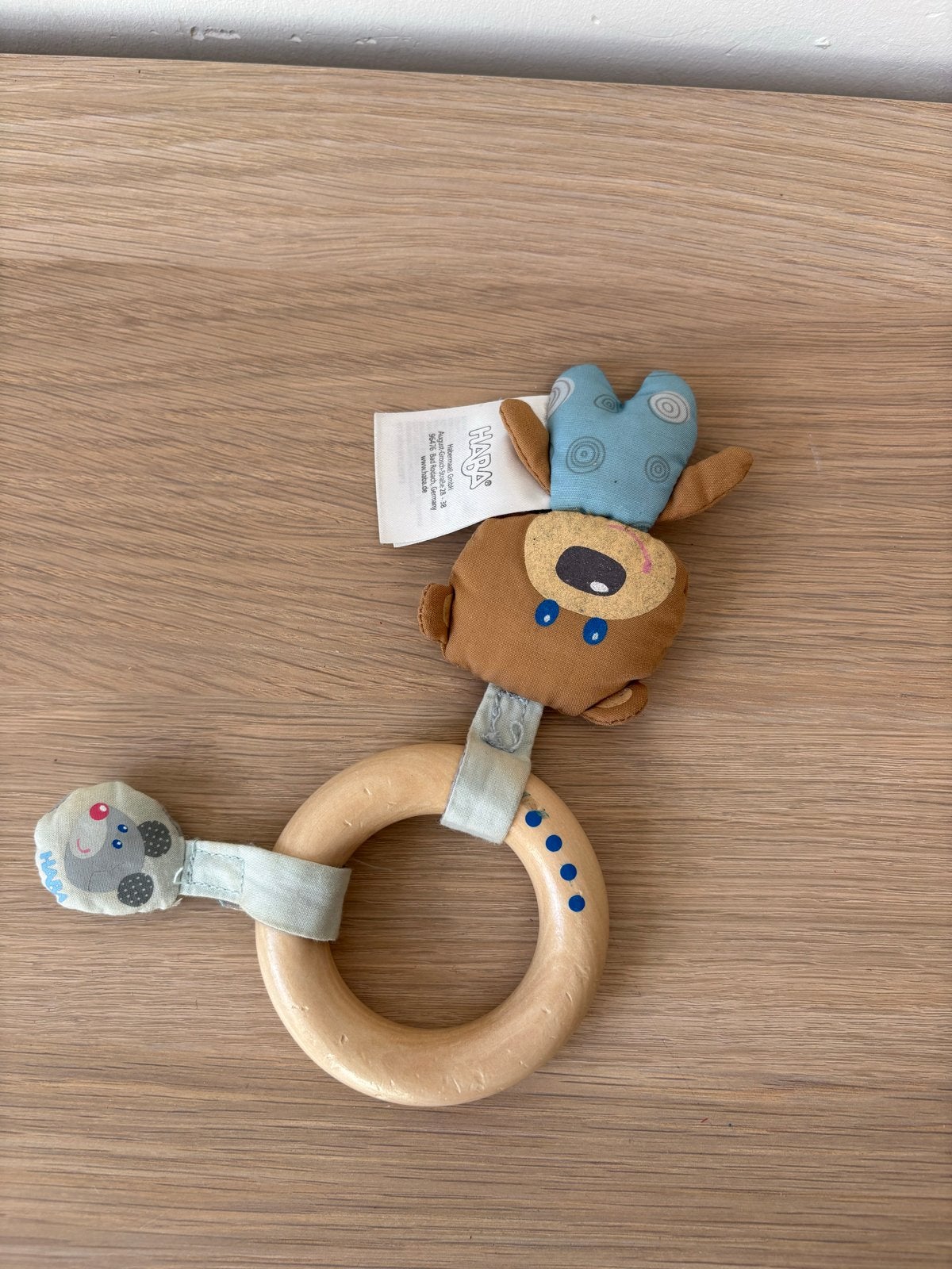 Haba rammelaar met houten ring en stoffen diertjes, Kinderen en Baby's, Speelgoed | Babyspeelgoed, Ophalen of Verzenden, Zo goed als nieuw