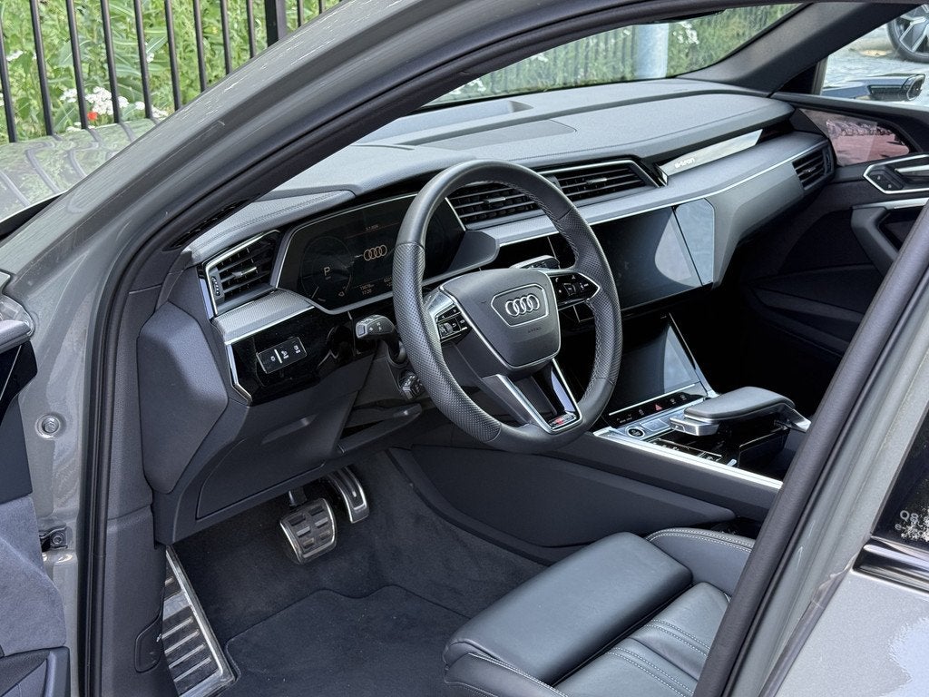 Audi Q8 Sportback e-tron 55 quattro S Edition 115 kWh | Pano, Auto's, Audi, Automaat, Leder, Vierwielaandrijving, 408 pk