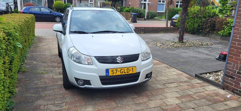 Suzuki SX4 1.6 2008 Wit, Auto's, Suzuki, Particulier, SX4, ABS, Airbags, Airconditioning, Dakrails, Elektrische ramen, Lichtmetalen velgen