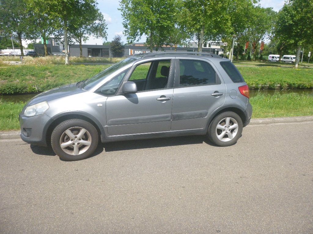 Suzuki SX4 1.6 4WD 2008 Grijs, Auto's, Suzuki, Particulier, SX4, 4x4, ABS, Airbags, Airconditioning, Alarm, Boordcomputer, Centrale vergrendeling