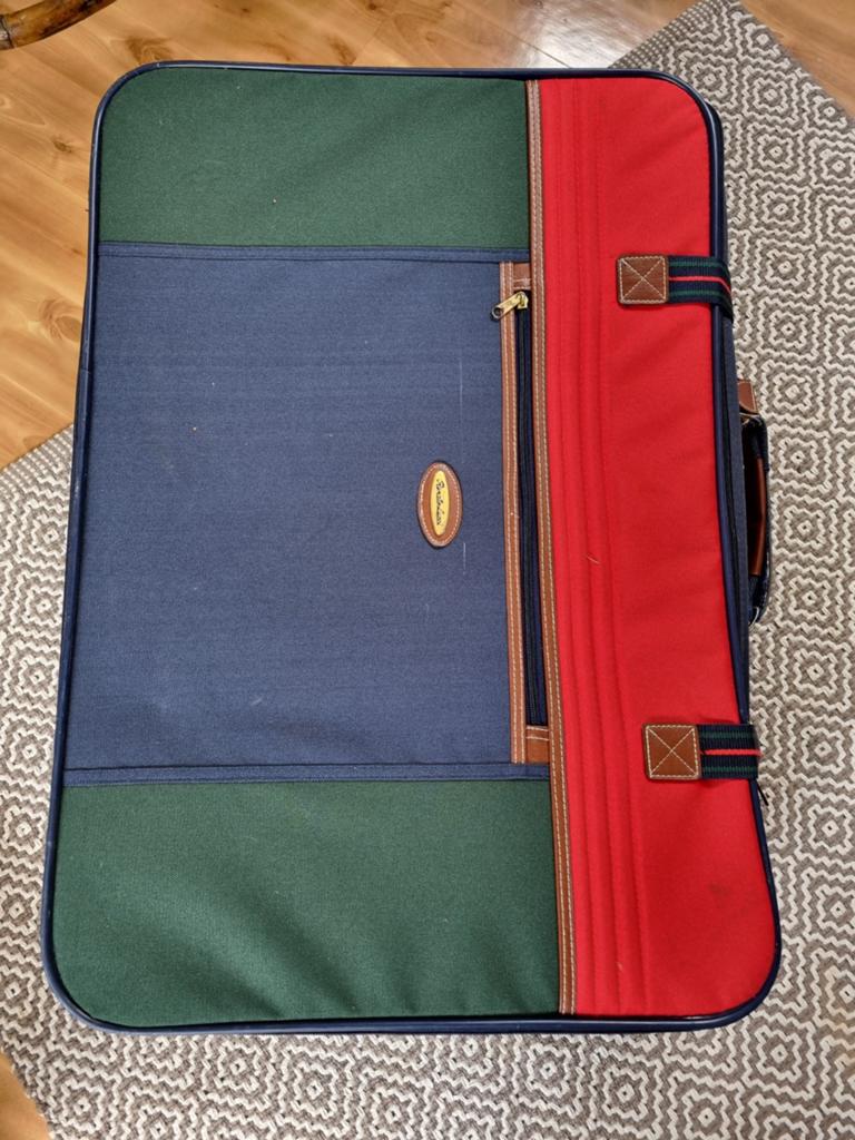 Stoffen koffer, Overige materialen, 45 tot 55 cm, Zo goed als nieuw, Wieltjes