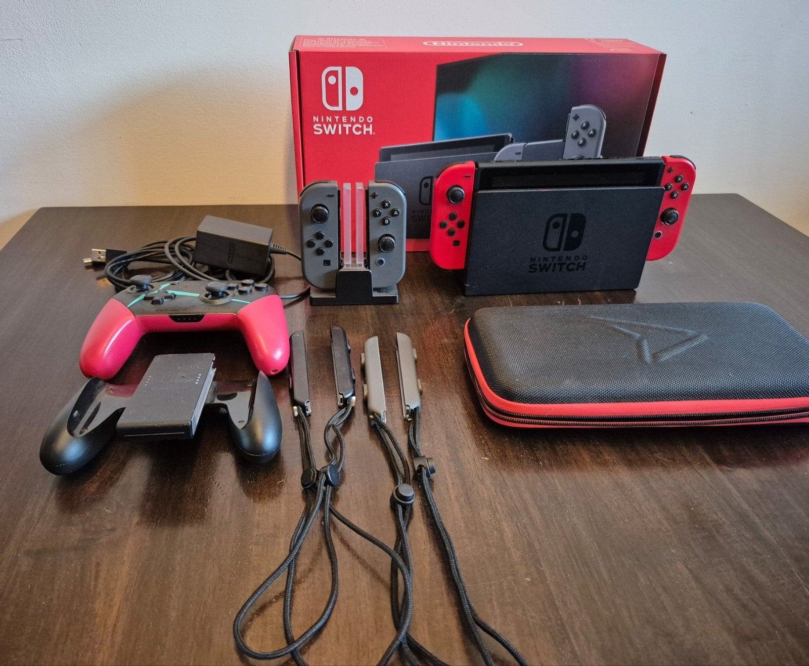 Nintendo Switch + accessoires, Ophalen of Verzenden, Gebruikt, Met 3 controllers of meer, Switch Original