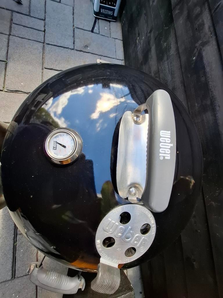 Weber barbecue rond 59 cm met asbak, afdekhoes en starter, Ophalen