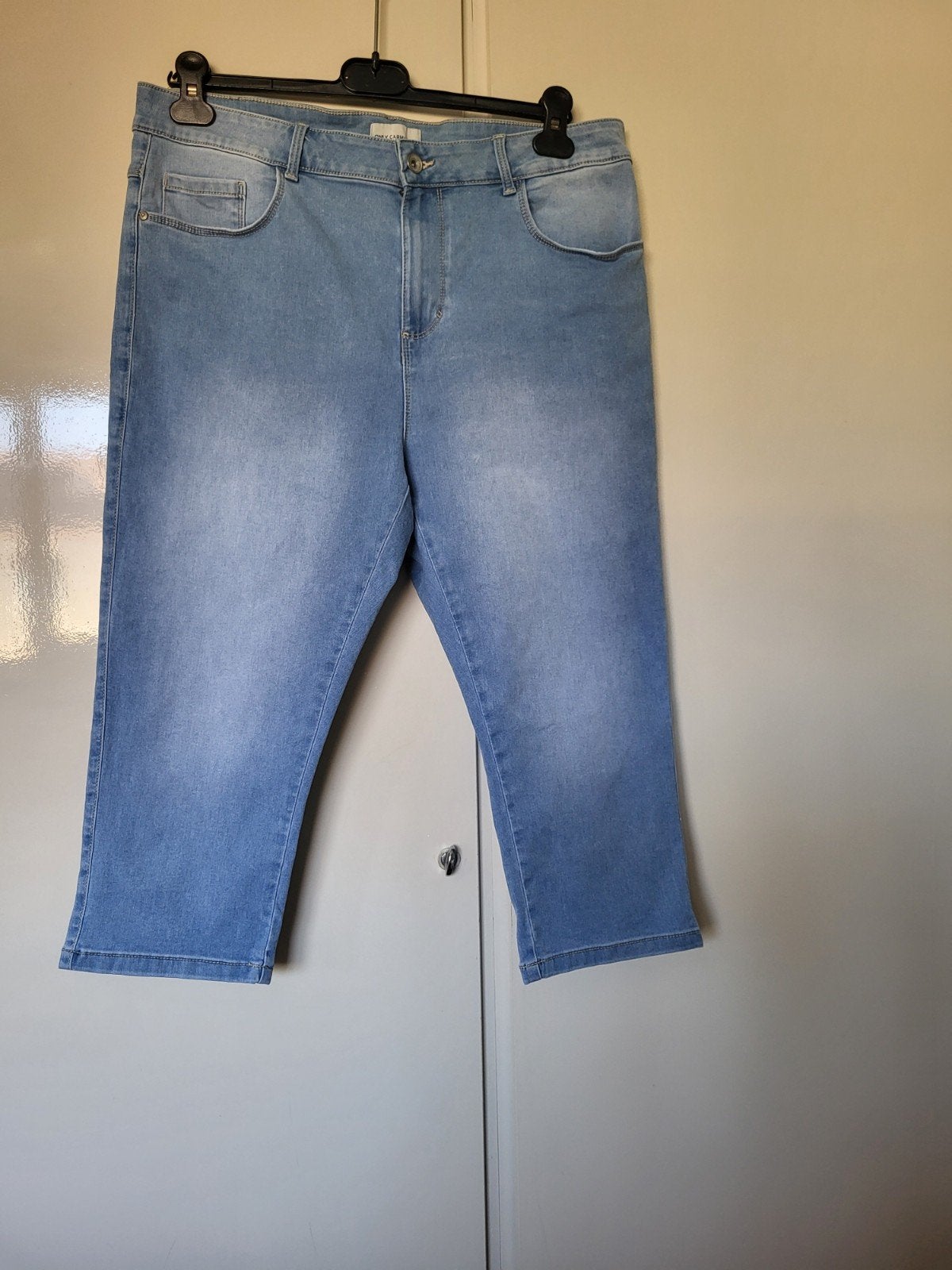 ONLY..MOOIE CAPRI BROEK, Kleding | Dames, Broeken en Pantalons, Zo goed als nieuw, Maat 46/48 (XL) of groter, Blauw, Driekwart