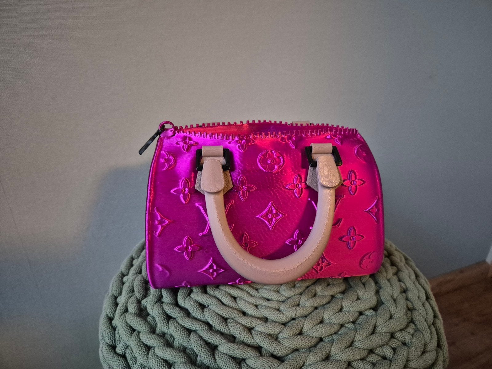 3D printed fuchsia vaas voor droogbloemen, Huis en Inrichting, Woonaccessoires | Vazen, Ophalen of Verzenden, Nieuw