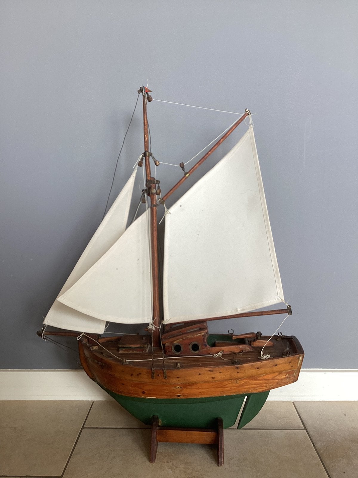 Klassiek Houten Modelbouw Zeilschip, Platbodem Decoratiestuk, Ophalen, Gebruikt