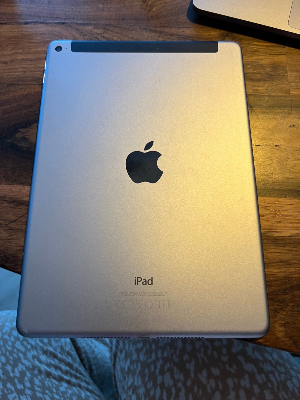 iPad Air 2 - 64GB Wi-Fi - ziet eruit zo goed als nieuw, Computers en Software, Apple iPads, Apple iPad, Zo goed als nieuw, Wi-Fi