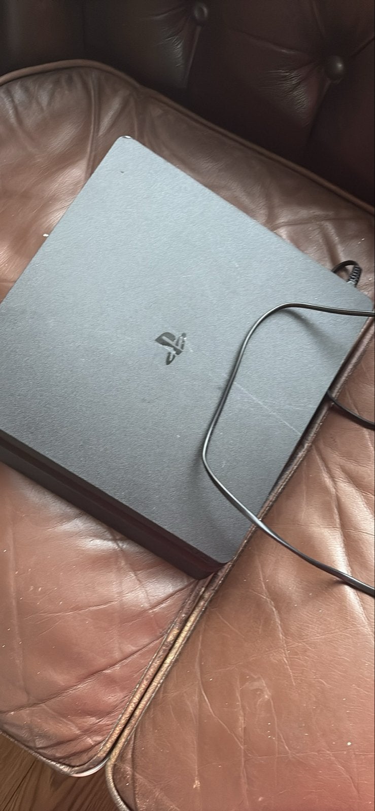 PlayStation 4 Pro (zonder HDMI kabel), Spelcomputers en Games, Spelcomputers | Sony PlayStation Vita, Ophalen of Verzenden, Zo goed als nieuw