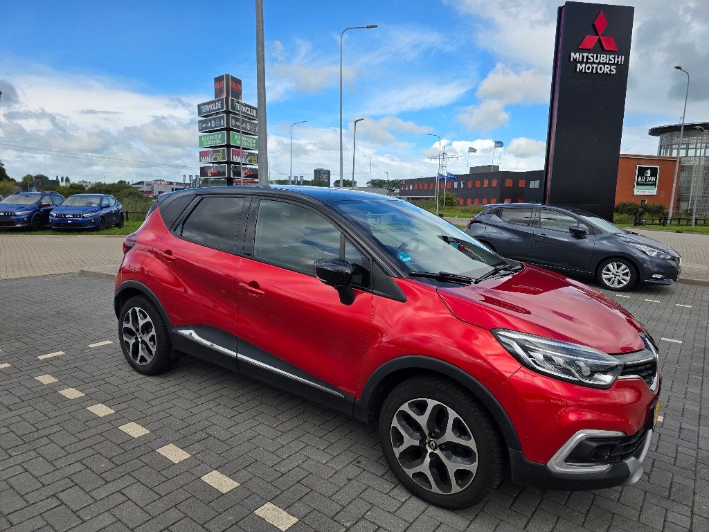 Foto 15 van Renault Captur 0.9 TCe Intens Camera Trekhaak CarPlay Cruise