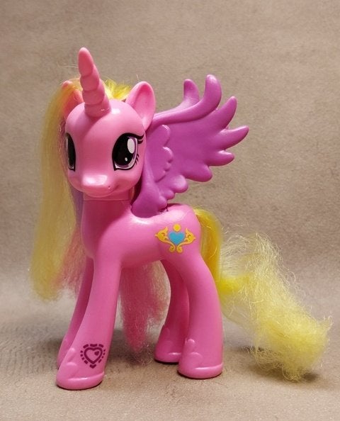 My Little Pony - Princess Cadance (G4), Kinderen en Baby's, Speelgoed | My Little Pony, Ophalen of Verzenden, Zo goed als nieuw