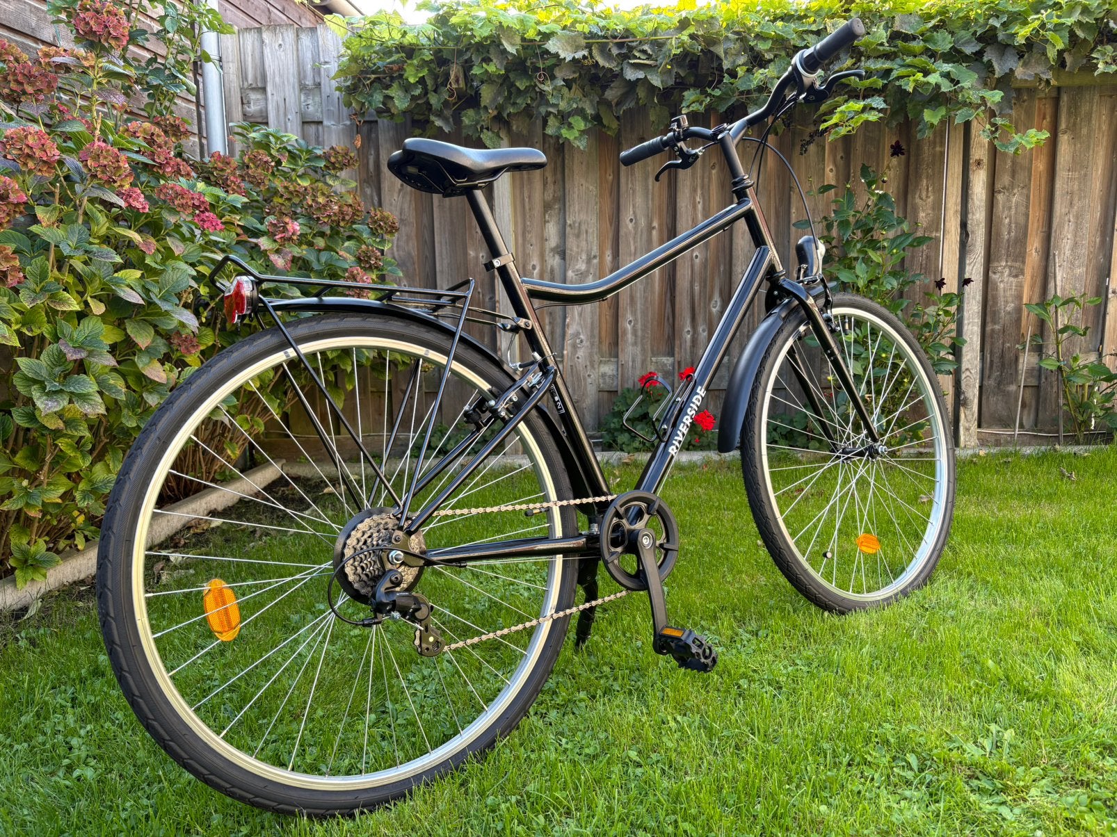 Hybridefiets Riverside RS100, Velgrem, 49 tot 53 cm, Zo goed als nieuw, Ophalen