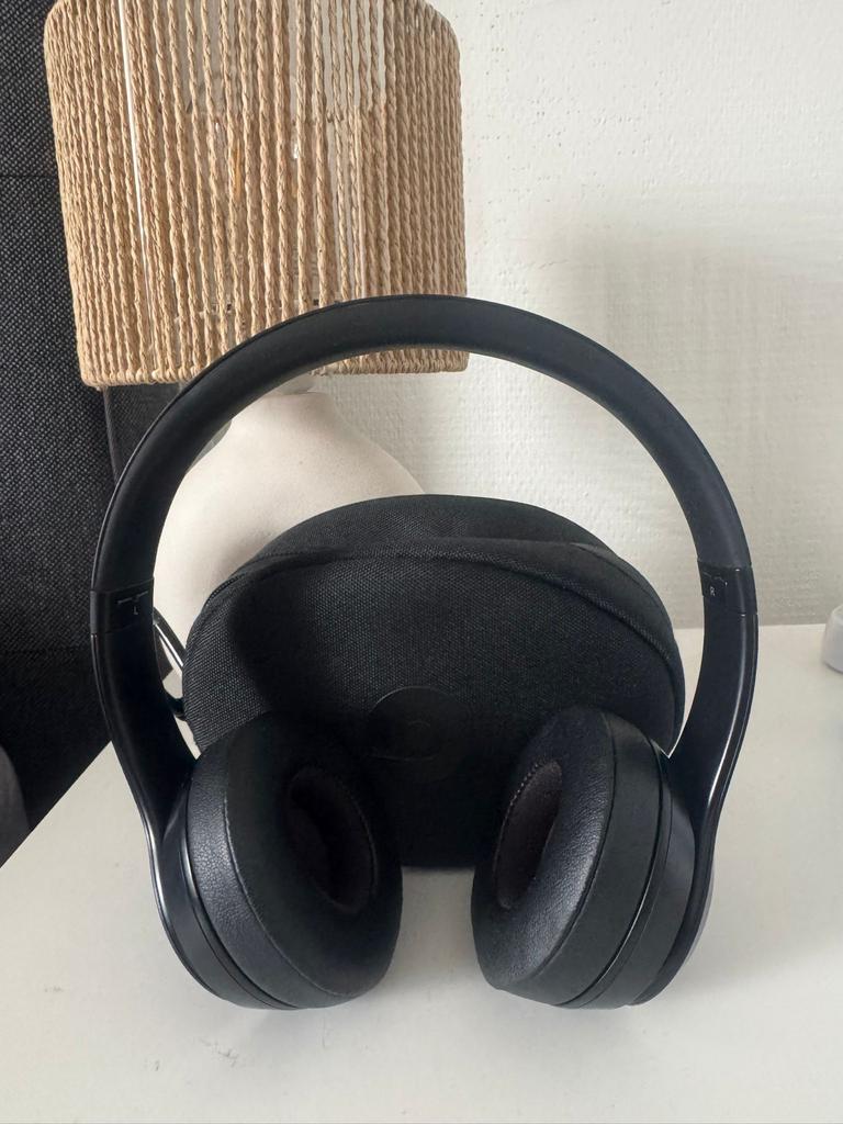 Beats by Dre Solo 3 Draadloze Koptelefoon, Audio, Tv en Foto, Koptelefoons, Gebruikt, Beats, Draadloos, Op oor (supra aural)
