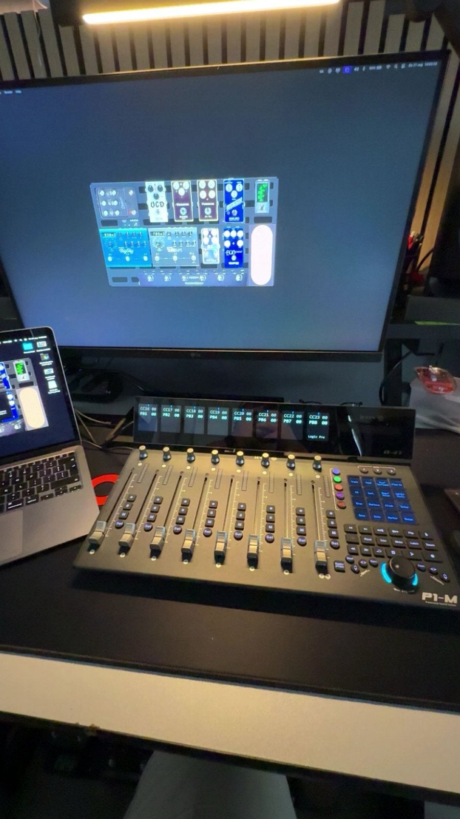 Icon P1-M en D4T combi - DAW Controller met Display, Ophalen, Zo goed als nieuw, Minder dan 5 kanalen