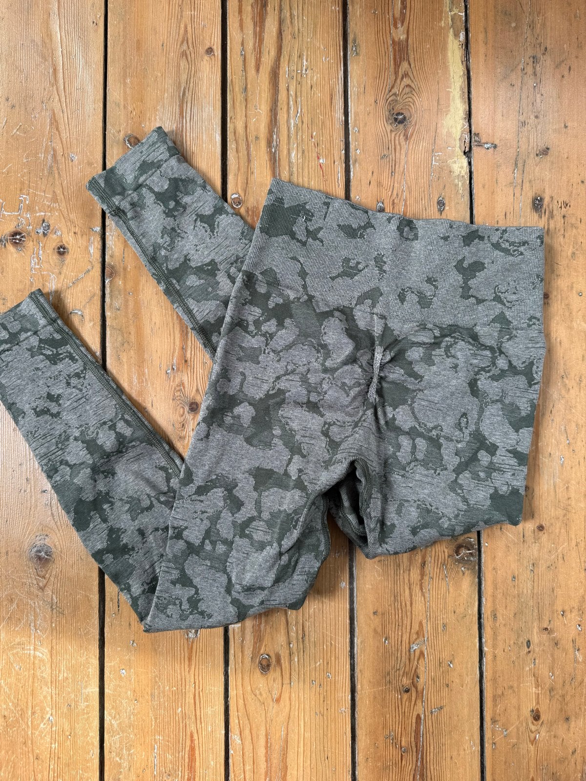 Gymshark Legging XS - Camouflage Groen, Ophalen of Verzenden, Maat 34 (XS) of kleiner, Groen, Fitness of Aerobics