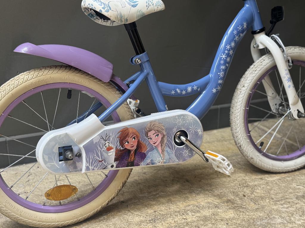 Disney Frozen Kinderfiets - 14 inch, Fietsen en Brommers, Fietsen | Kinderfietsjes, Ophalen, Terugtraprem, Zijwieltjes, Gebruikt