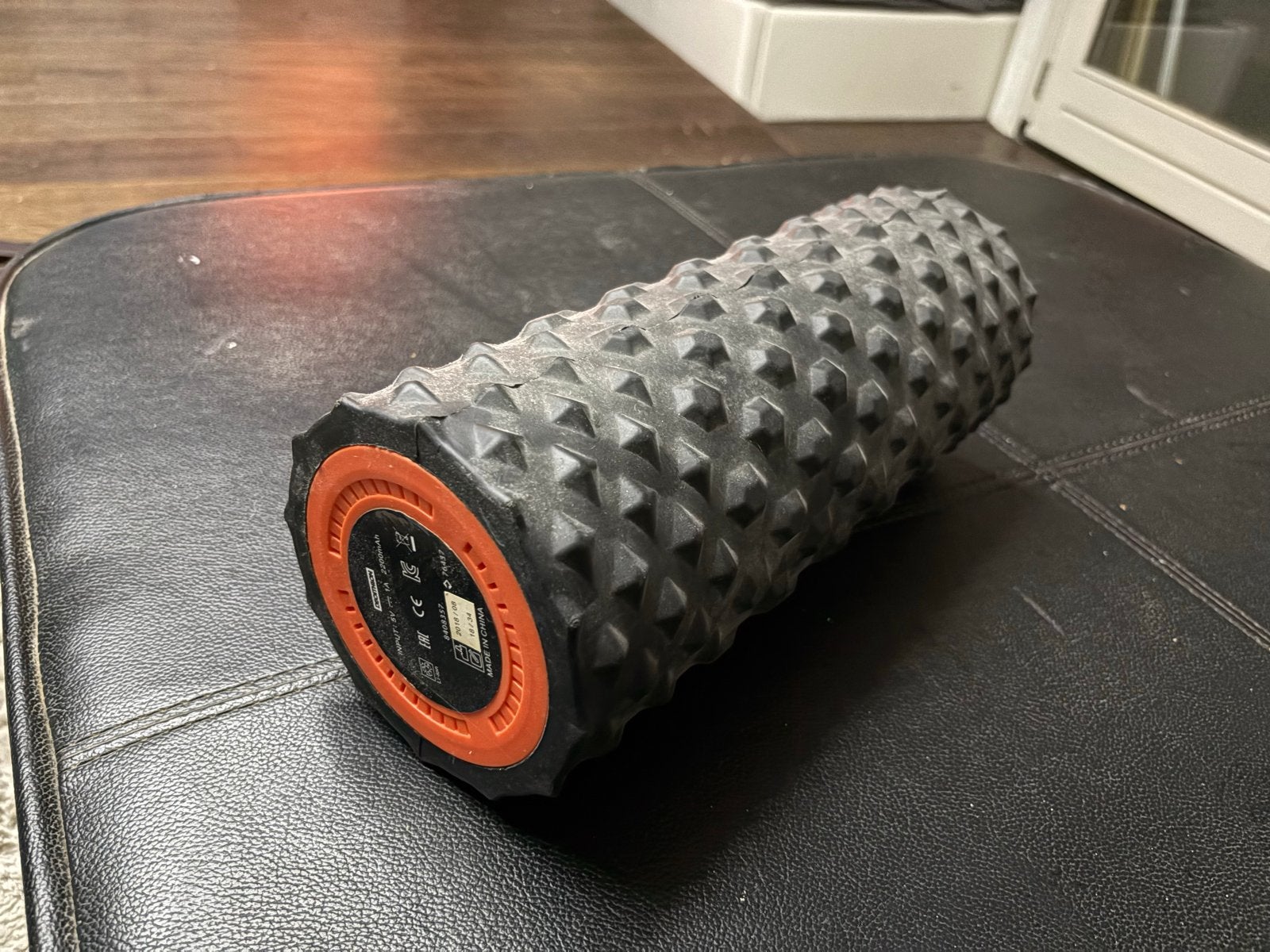 Electrische foamroller voor massage en herstel, Ophalen of Verzenden, Gebruikt, Benen, Foamroller