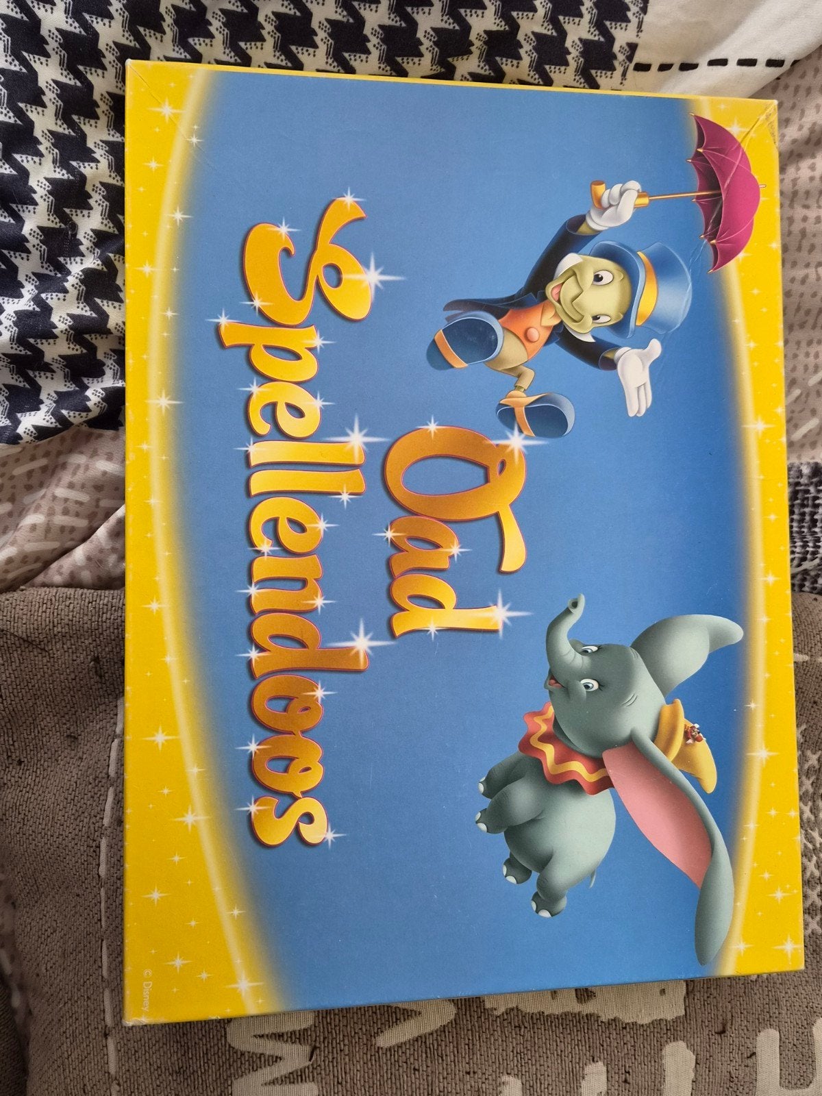 Disney Spelletjesdoos met Dumbo en Japie Krekel, Een of twee spelers, Ophalen, Gebruikt, Disney