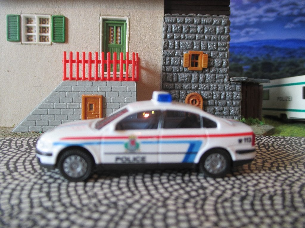 Volkswagen Passat B5 - AWM POLICE Politie Luxemburg, Hobby en Vrije tijd, Ophalen of Verzenden, Zo goed als nieuw, Auto, Rietze