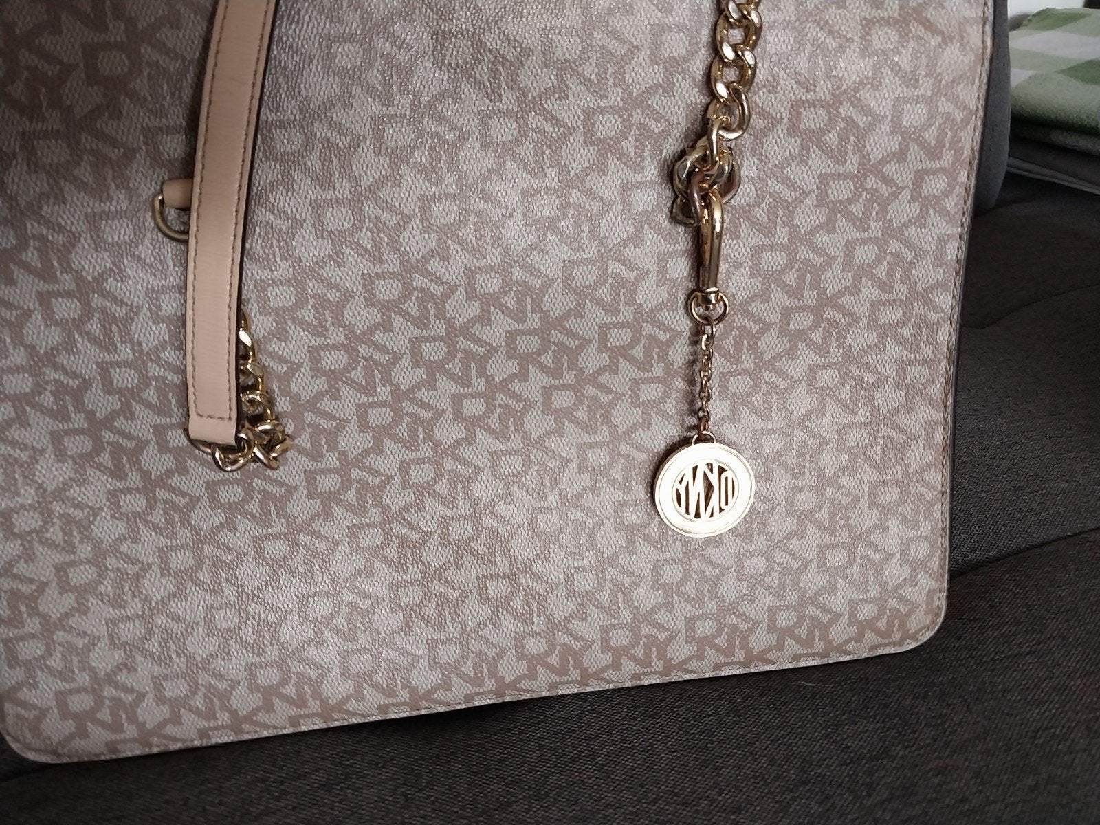 Originele DKNY Tas - Zo goed als nieuw, Ophalen of Verzenden, Zo goed als nieuw, Beige, Handtas