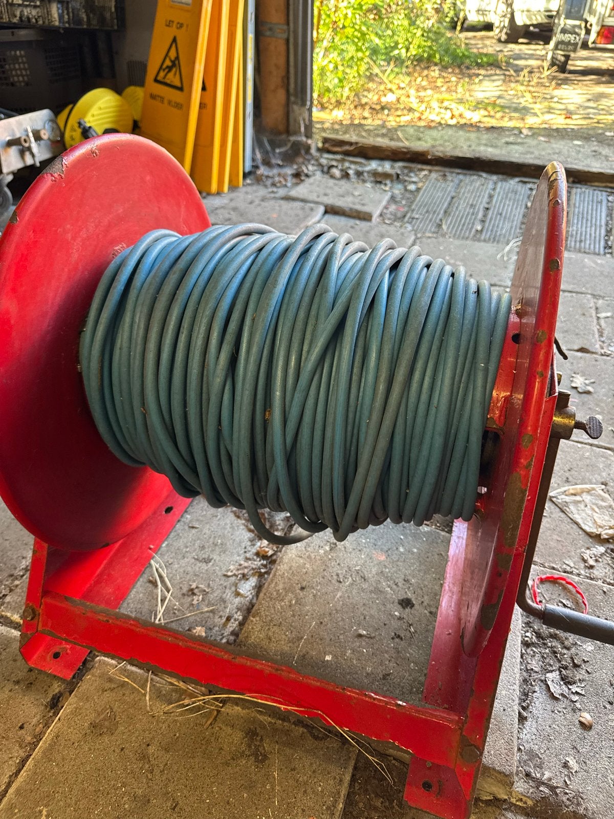 Reelcraft Haspel met tukker slang, Ophalen, Gebruikt, Tuinslanghaspel