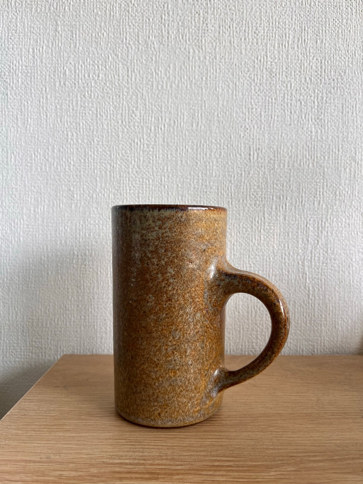 Vintage aardewerk mok - Bruin gespikkeld, Ophalen, Steen/keramiek, Overige typen, Gebruikt