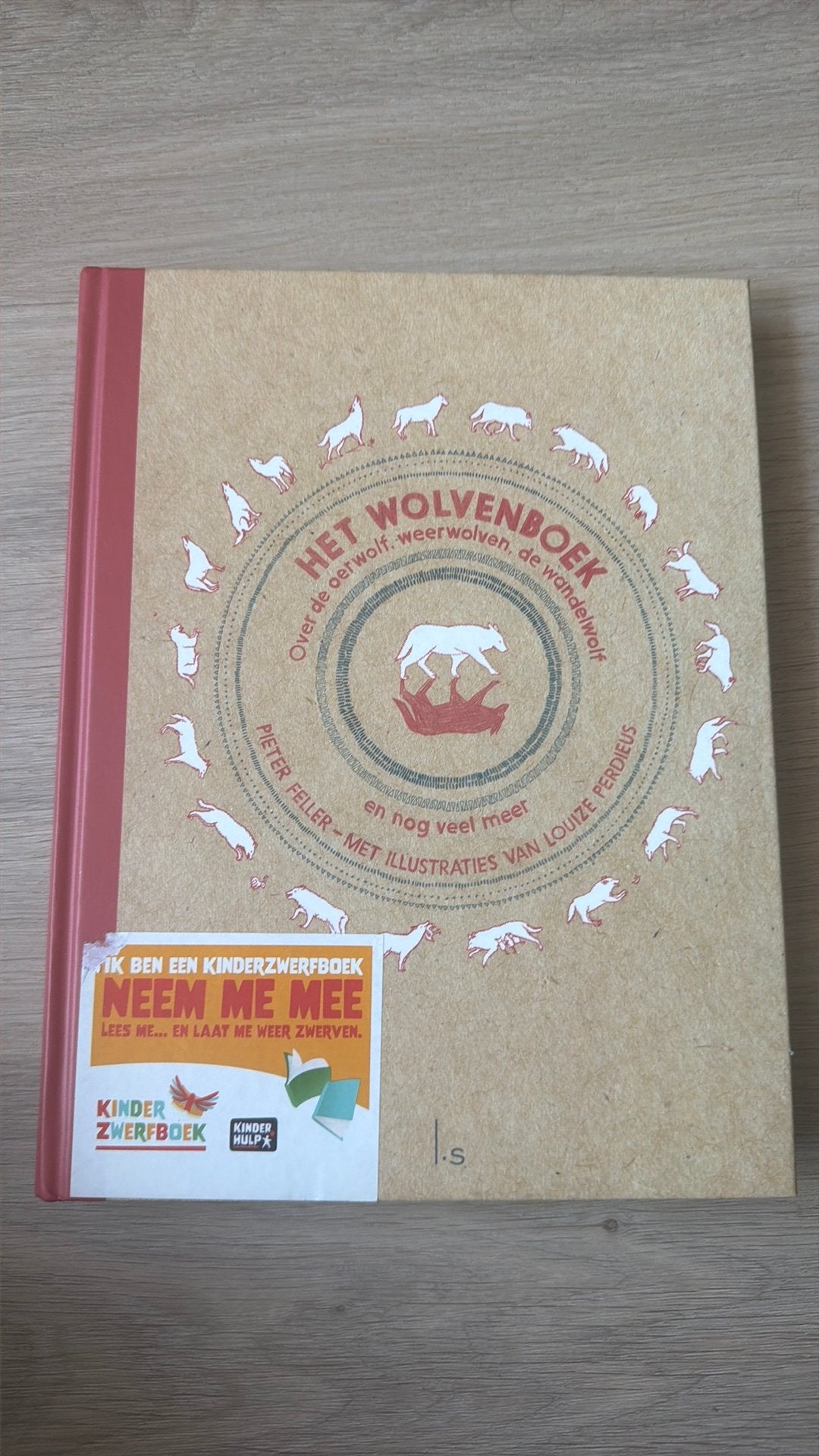 Pieter Feller - Het wolvenboek, Ophalen, Non-fictie, Zo goed als nieuw, Pieter Feller; Louize Perdieus