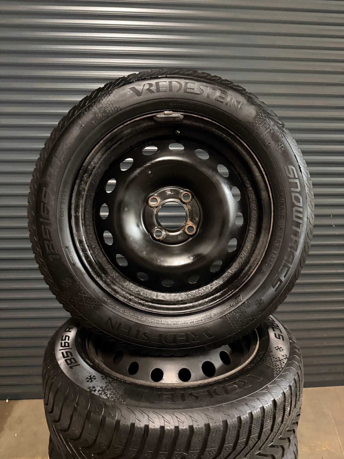Originele winterbanden set Renault Clio, Auto-onderdelen, Banden en Velgen, 15 inch, Banden en Velgen, Personenwagen, 185 mm