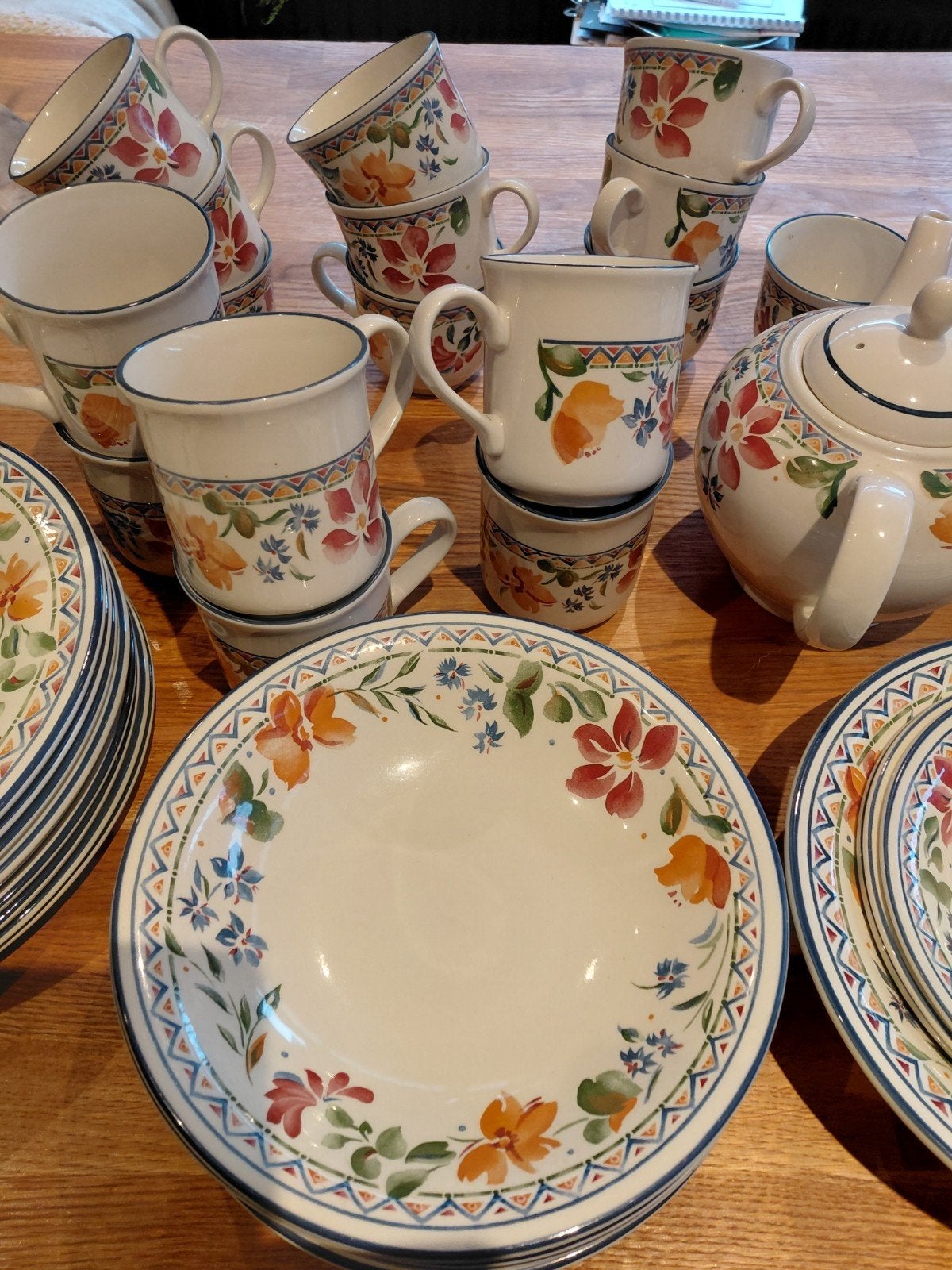 Staffordshire Calypso servies, Ophalen, Zo goed als nieuw, Porselein, Overige stijlen
