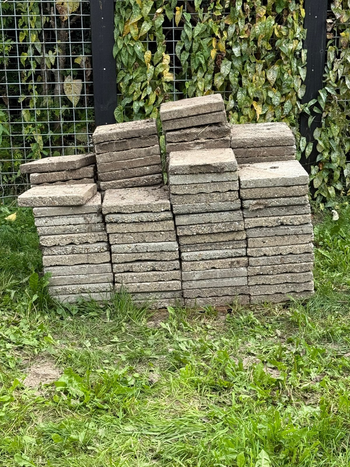 Gratis stoeptegels, Tuin en Terras, Gebruikt, Ophalen of Verzenden, 10 m² of meer, Beton