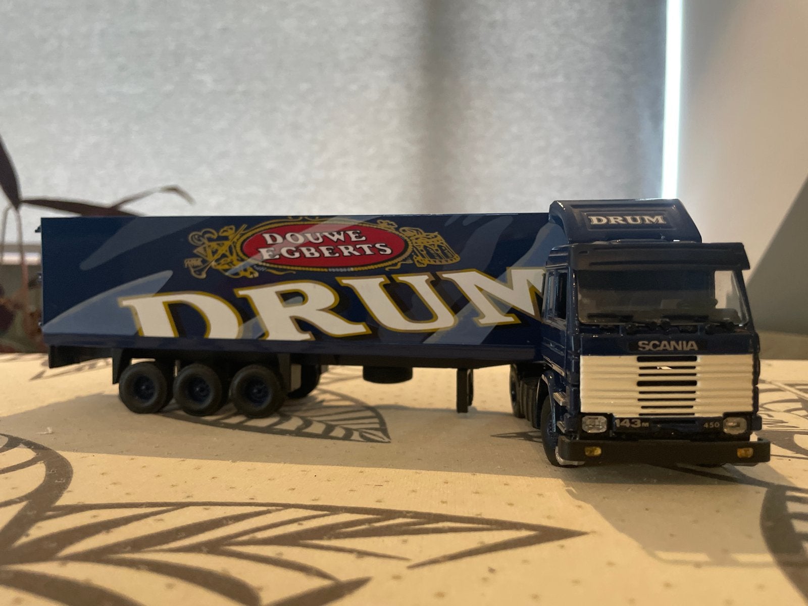 Uniek Tekno model Scania Douwe Egberts Drum vrachtwagen, Overige merken, 1:50 of kleiner, Ophalen of Verzenden, Zo goed als nieuw