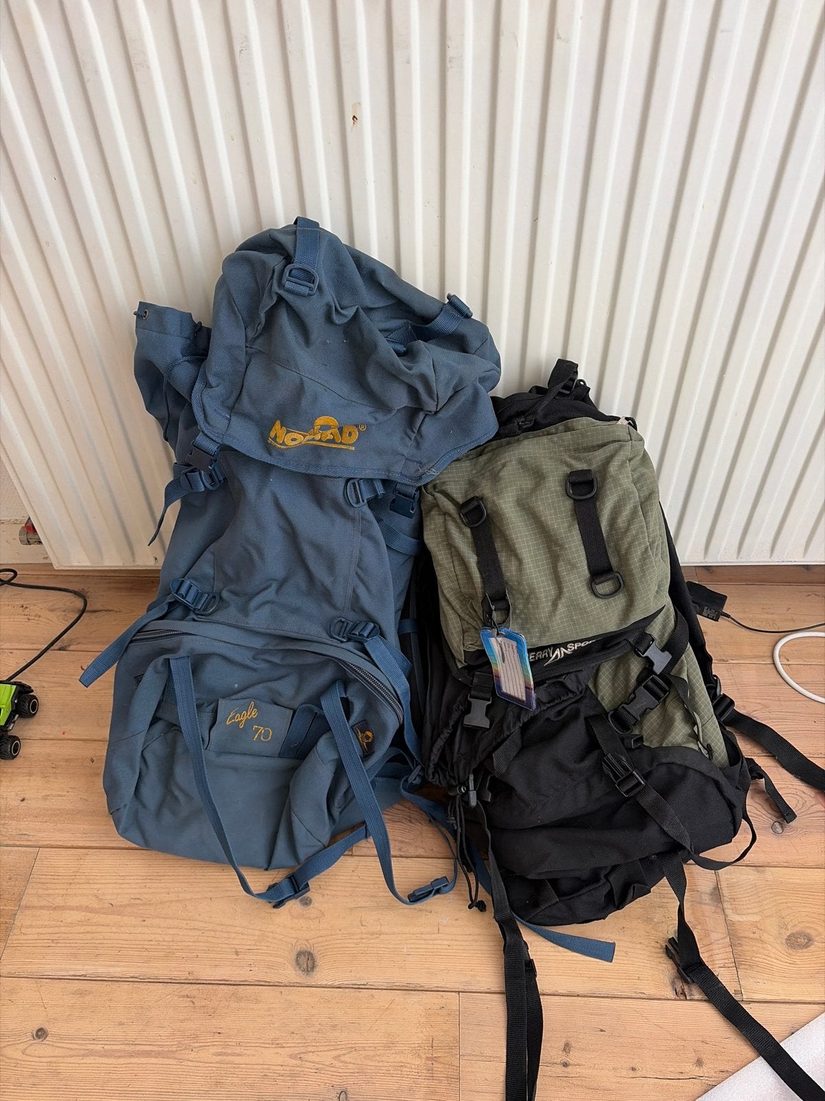 Twee stevige backpacks te koop: Nomad Eagle 70 en Terry, Gebruikt, Ophalen of Verzenden, Trekking, 60 cm of meer