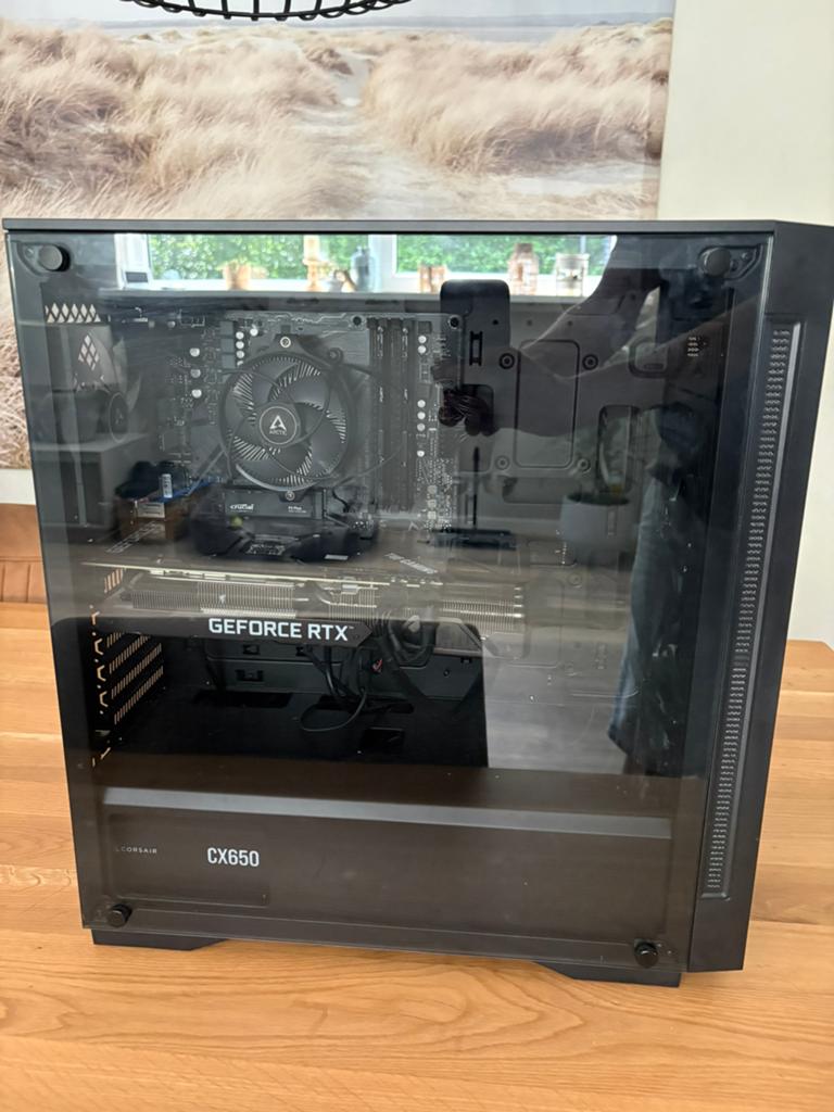 PC: RTX 3060 Ti, Amd 5 5600, 32gb ddr4. bijna nieuw., Computers en Software, Desktop Pc's, Ophalen, 32 GB, Zelfgebouwde PC, Nieuw