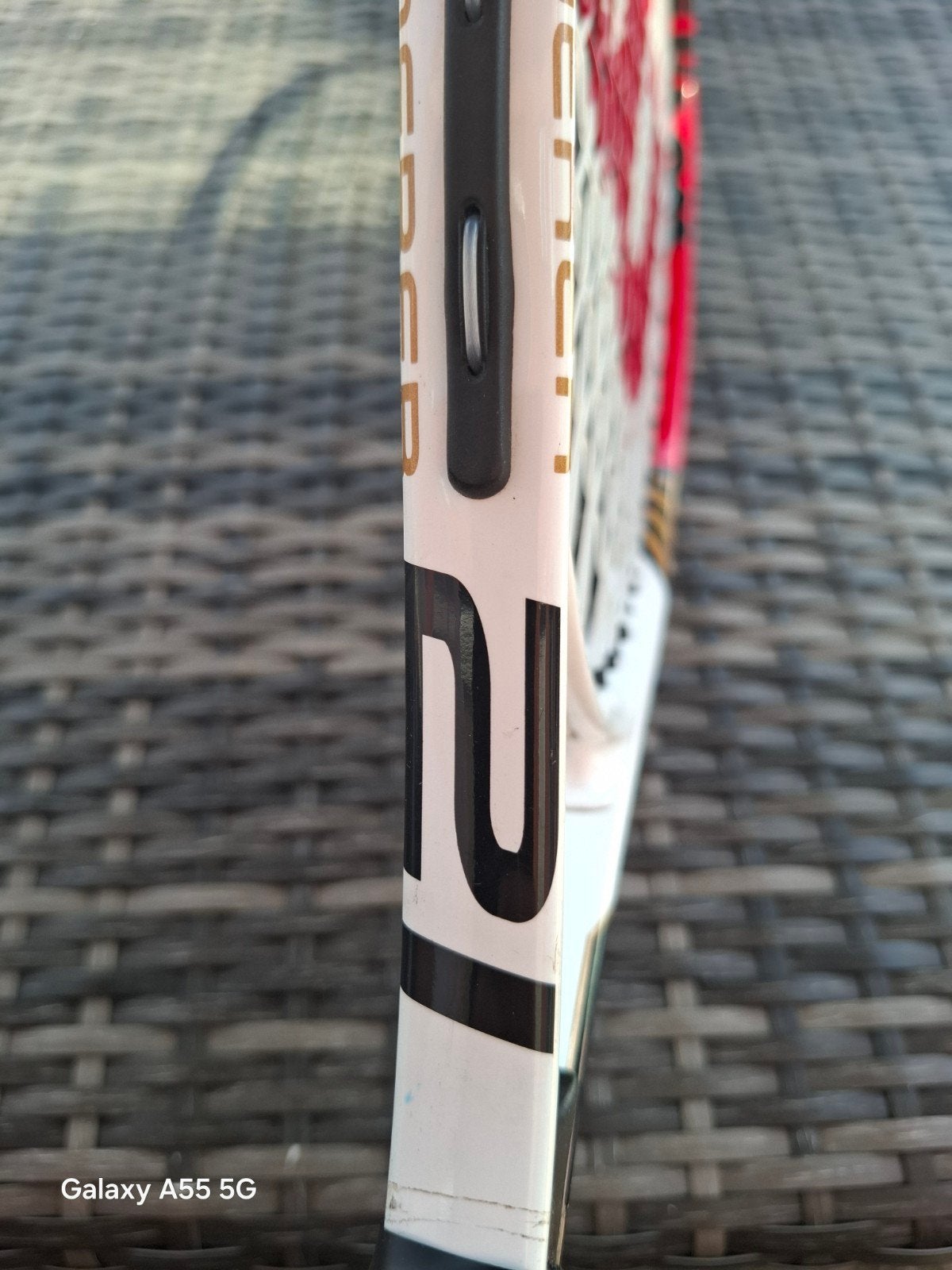 Wilson Federer tennisracket - Gebruikt 21 inch, 1 Prudential Plaza, 130 E Randolph St, Chicago, IL 60601, USA, Gebruikt, Wilson Sporting Goods Co.