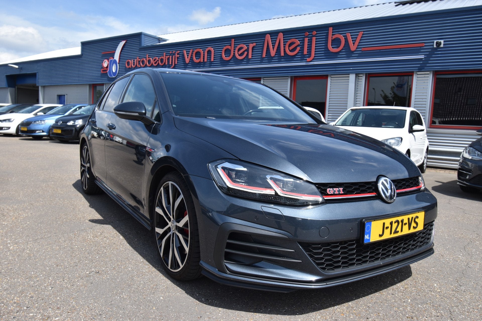 Volkswagen Golf 2.0 TSI GTI Performance 245PK , VIRTUAL COCK, 1345 kg, Stof, 4 cilinders, 1984 cc