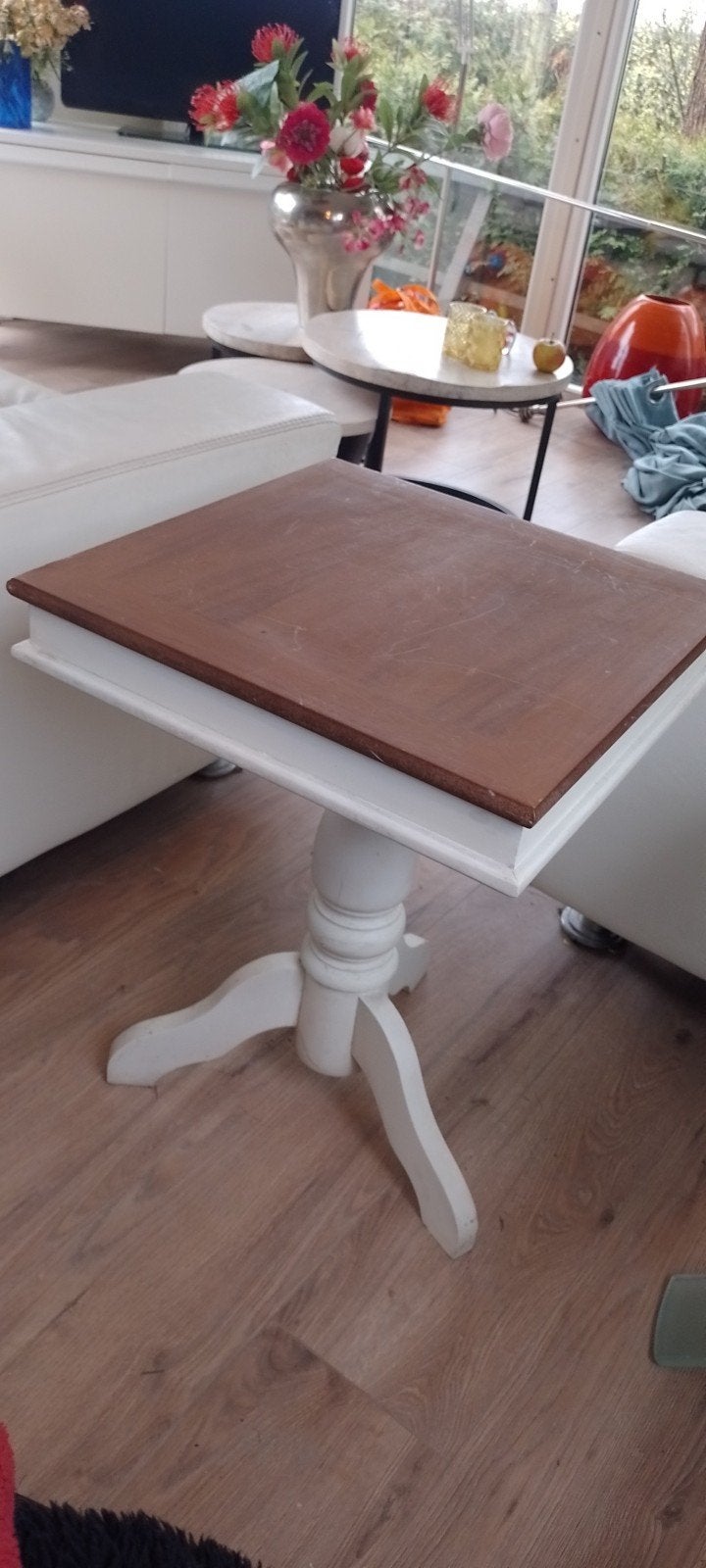 Witte bijzettafel met houten blad, 45 tot 60 cm, Gebruikt, Klassiek, Landelijk, Rechthoekig