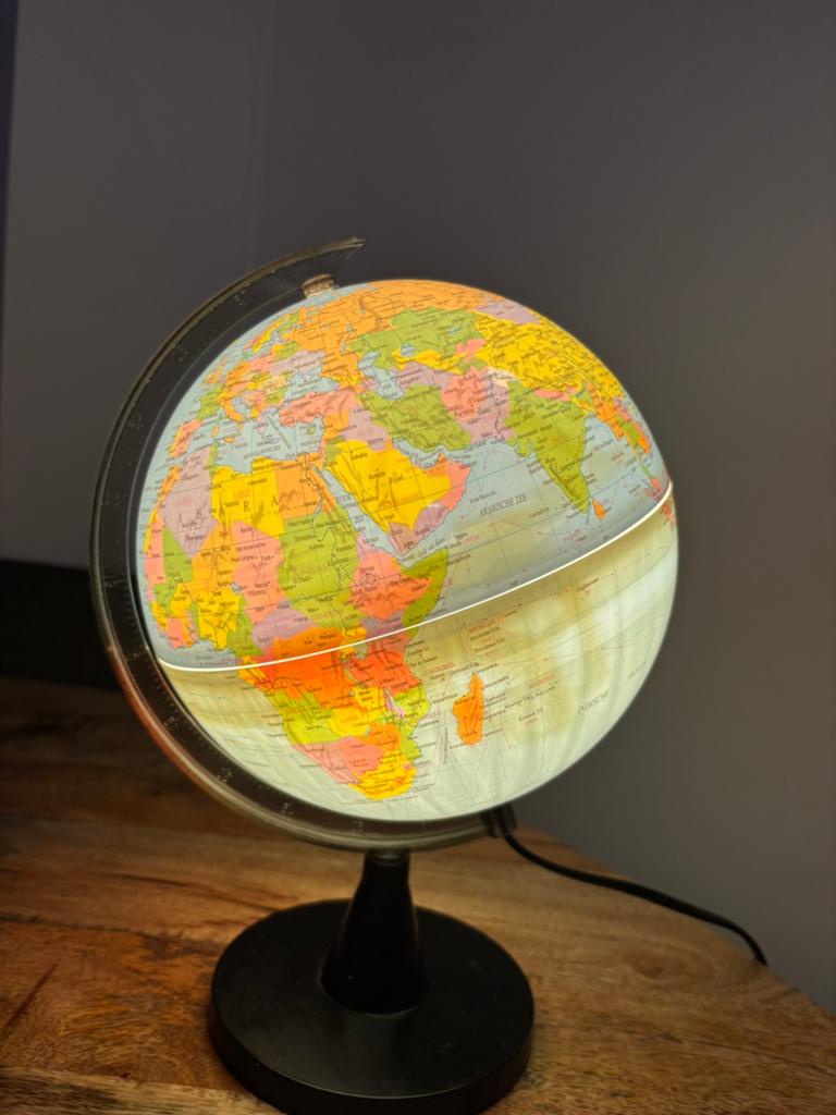 Wereldbol nachtlamp (kan draaien), Ophalen, Verlicht, Zo goed als nieuw