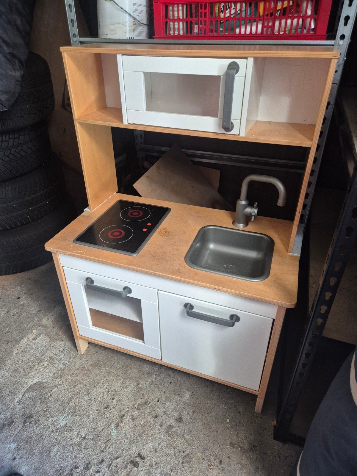 Ikea kinderkeukentje met keukenspulletjes, Ophalen