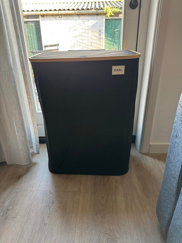 DARI wasmand met drie vakken, Ophalen, Gebruikt, Zwart
