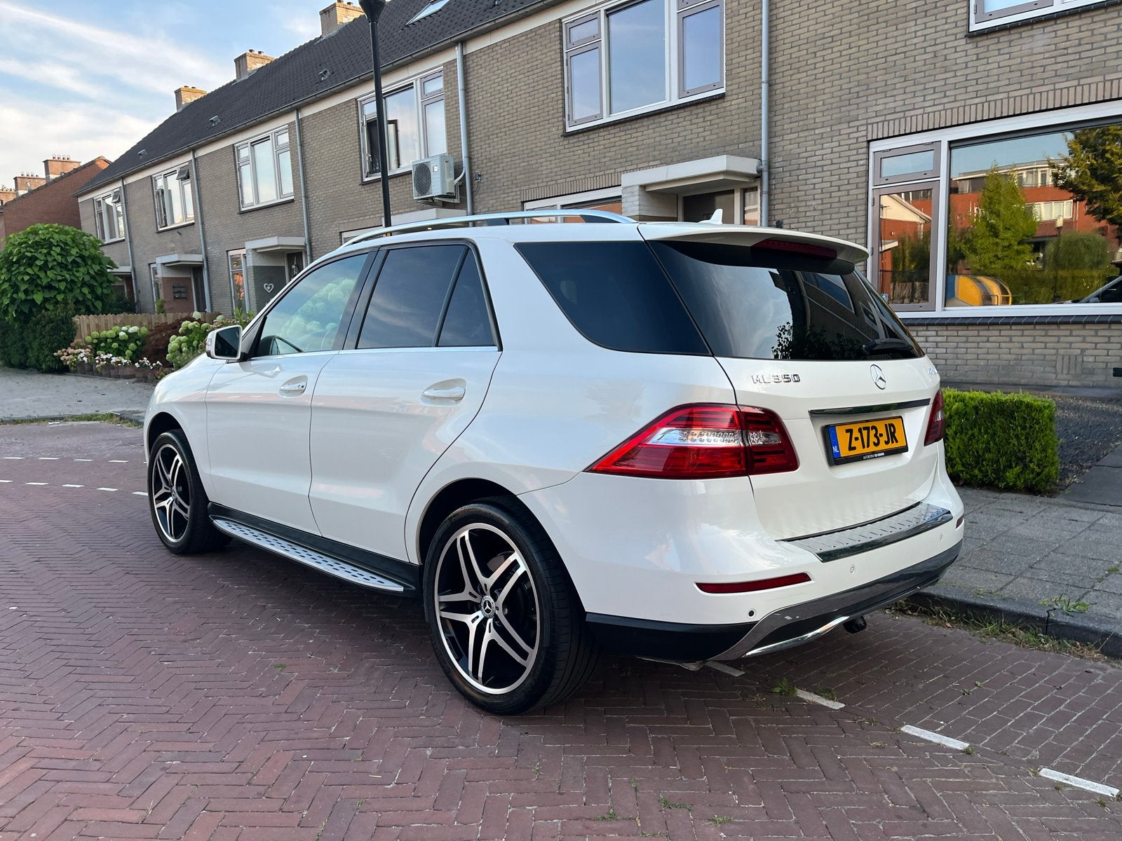Mercedes-Benz M-Klasse Ml350 4MATIC 2013 Wit, Automaat, Navigatiesysteem, Zwart, Wit