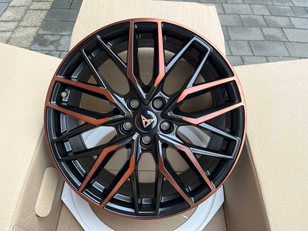 Cupra 19 inch velg - Nieuwstaat, Ophalen of Verzenden, Nieuw