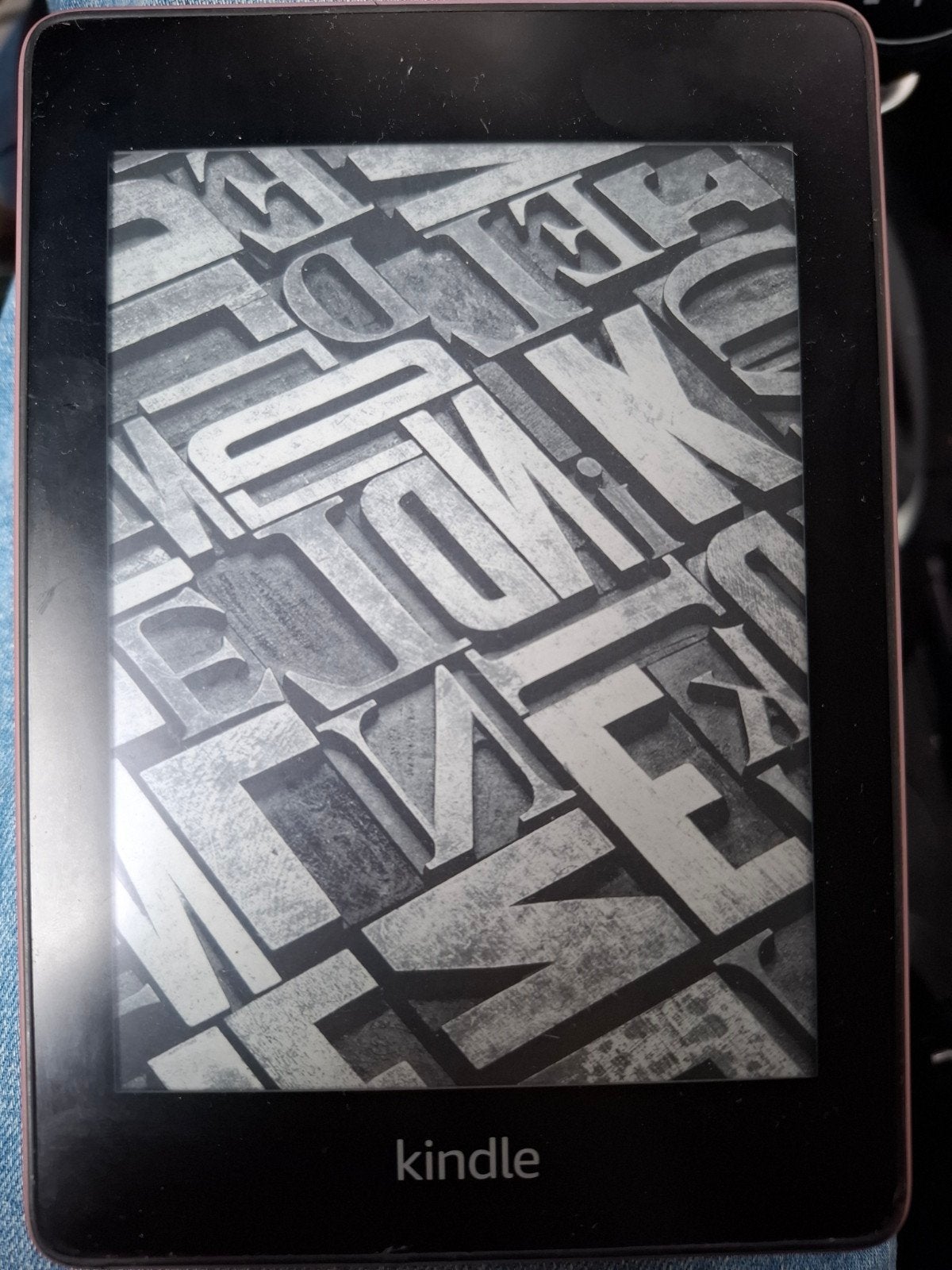 Te koop E-reader Kindle, Computers en Software, Zo goed als nieuw, Touchscreen, 7 inch, Kindle